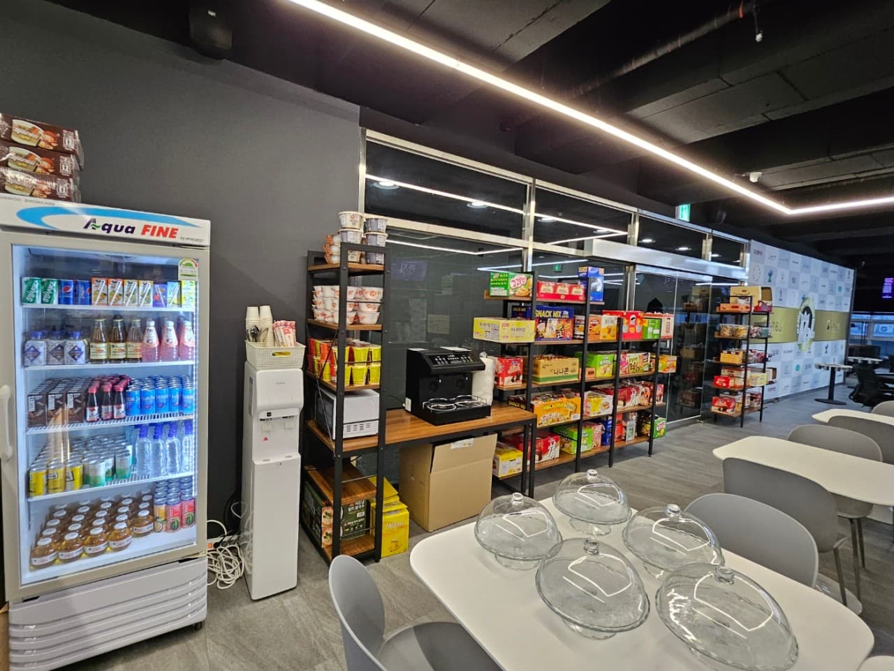 BBS STADIUM 매장 공간